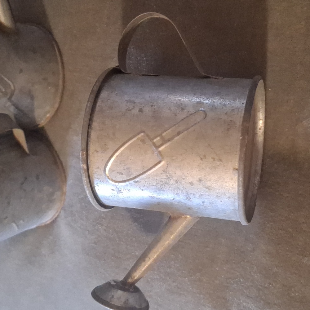 Vintage Metal Watering Can Candle Set Patina Rustic Lived In - Picture 2 of 4